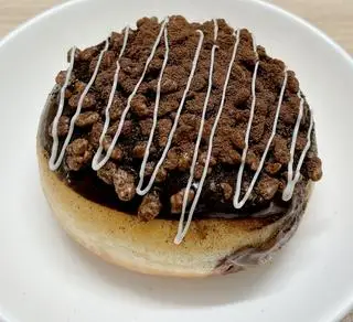 Hình ảnh Donut nhân kem scl - ngũ cốc scl