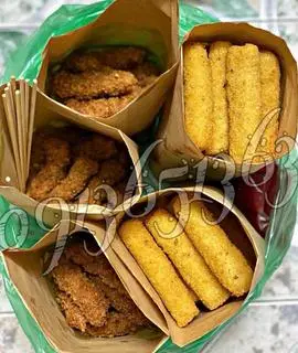 Hình ảnh Combo nem chua rán - phomai que rán sẵn