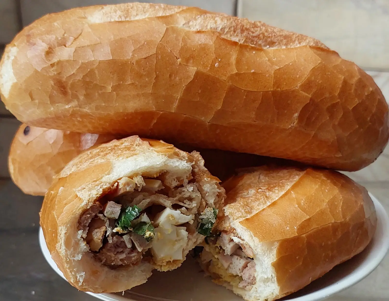 Hình ảnh bánh mì bình định