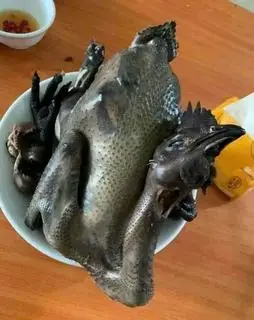 Hình ảnh GÀ HẤP MẮM NHĨ 1/2 CON
