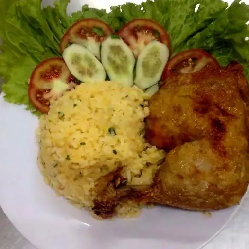 Hình ảnh Cơm - đùi gà góc tư