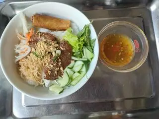 Hình ảnh Bánh Hỏi Thịt Nướng Nem Nướng Chả Giò
