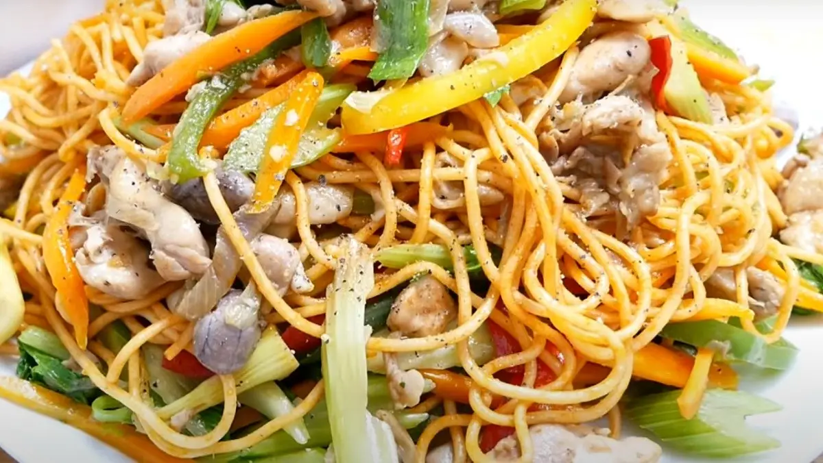 Hình ảnh mỳ xào gà 