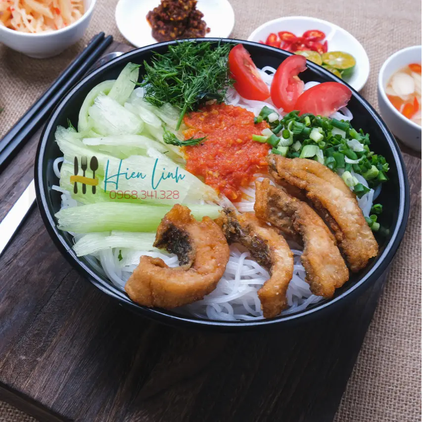 Hình ảnh Bún Cá Truyền thống + măng cay