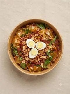Hình ảnh Bánh Tráng Sa tế + Tỏi + Tắc