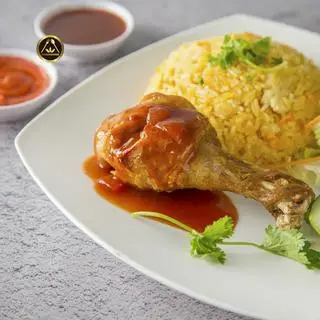 Hình ảnh combo 2 cơm rang đùi gà sốt+ trà tắc thơm ngon 