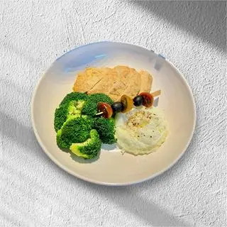 Hình ảnh Toast gà rau củ
