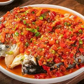 Hình ảnh 湖南剁椒鱼头/Đầu cá hấp ớt bằm kiểu Hồ Nam