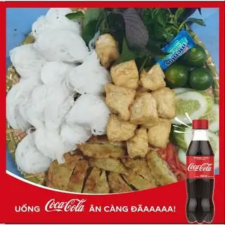 Hình ảnh Bún đậu chả cốm + coca