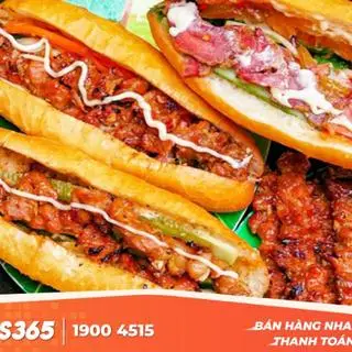 Hình ảnh bánh mì thịt xiên nướng 