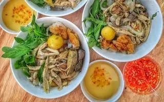 Hình ảnh Bánh ướt thập cẩm