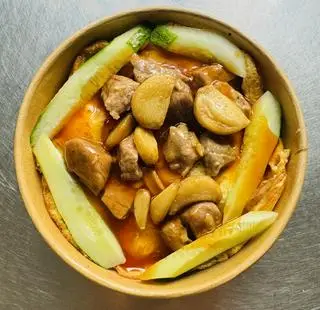 Hình ảnh Cơm bò cháy tỏi phủ trứng