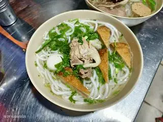 Hình ảnh BÁNH CANH CHẢ CÁ