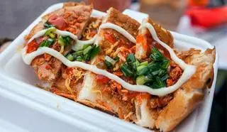 Hình ảnh bánh mì nướng muối ớt