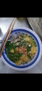 Hình ảnh hoành thánh  xương