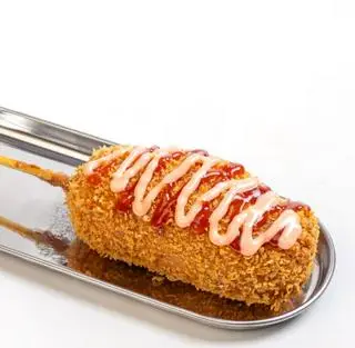 Hình ảnh Hotdog phô mai xúc xích 소세지 치즈 핫도그