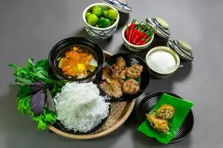 Hình ảnh Bún chả no nê