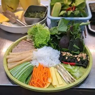 Hình ảnh Nem NT & Bò LL
