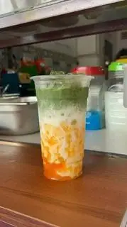 Hình ảnh Matcha latte đào