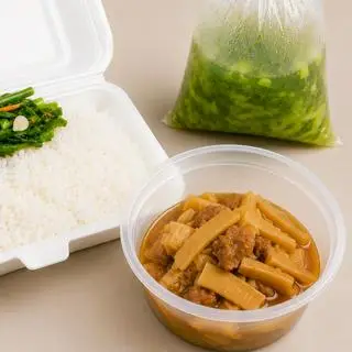 Hình ảnh Cơm thịt kho măng