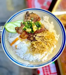 Hình ảnh Cơm sườn bì