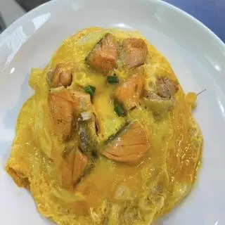Hình ảnh Cơm Cá Hồi phủ Trứng