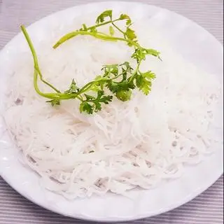 Hình ảnh Bún + rau thêm