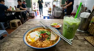 Hình ảnh mỳ trộn thập cẩm