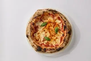 Hình ảnh MISS MARGHERITA - 9 INCH