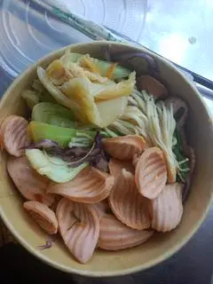 Hình ảnh Mỳ cay viên chiên thập cẩm