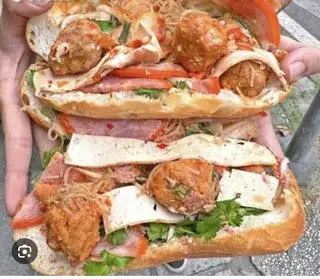Hình ảnh Bánh mì Đặc biệt