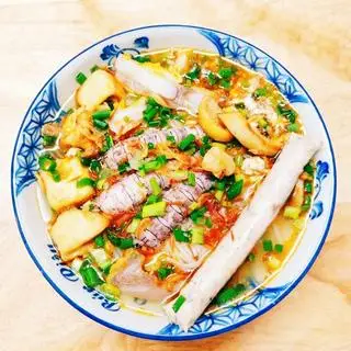Hình ảnh Bún riêu bề bề + giò