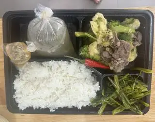 Hình ảnh BÒ XÀO SÚP LƠ