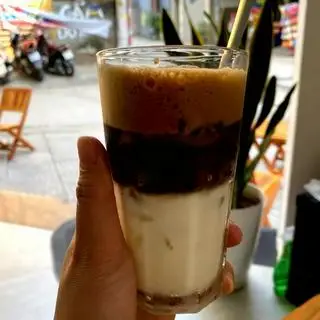 Hình ảnh Bạc sỉu
