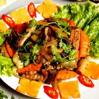 Hình ảnh Lá sách xào rau cải