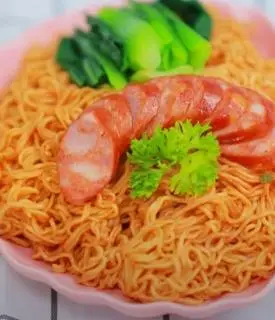 Hình ảnh Mì trộn hh Xúc xích Đức
