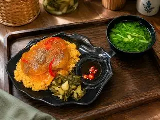 Hình ảnh Cơm gà sốt tiêu