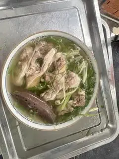 Hình ảnh phở gà đùi