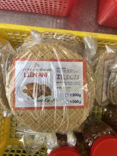 Hình ảnh Bánh tráng kẹp mè giòn ngon