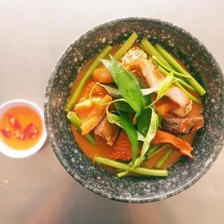 Hình ảnh Phá lấu - mì gói