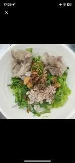 Hình ảnh Hủ tieu mì xương