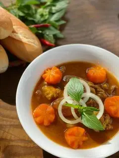 Hình ảnh Bò Kho Bánh Mì