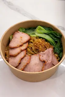 Hình ảnh Mì xá xíu