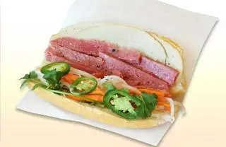 Hình ảnh Bánh mì nem
