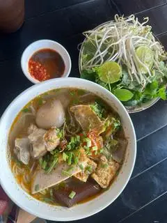 Hình ảnh Bún riêu ông già