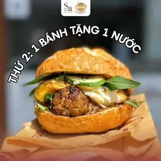 Hình ảnh Bánh mì thịt nướng - trứng (vừa)