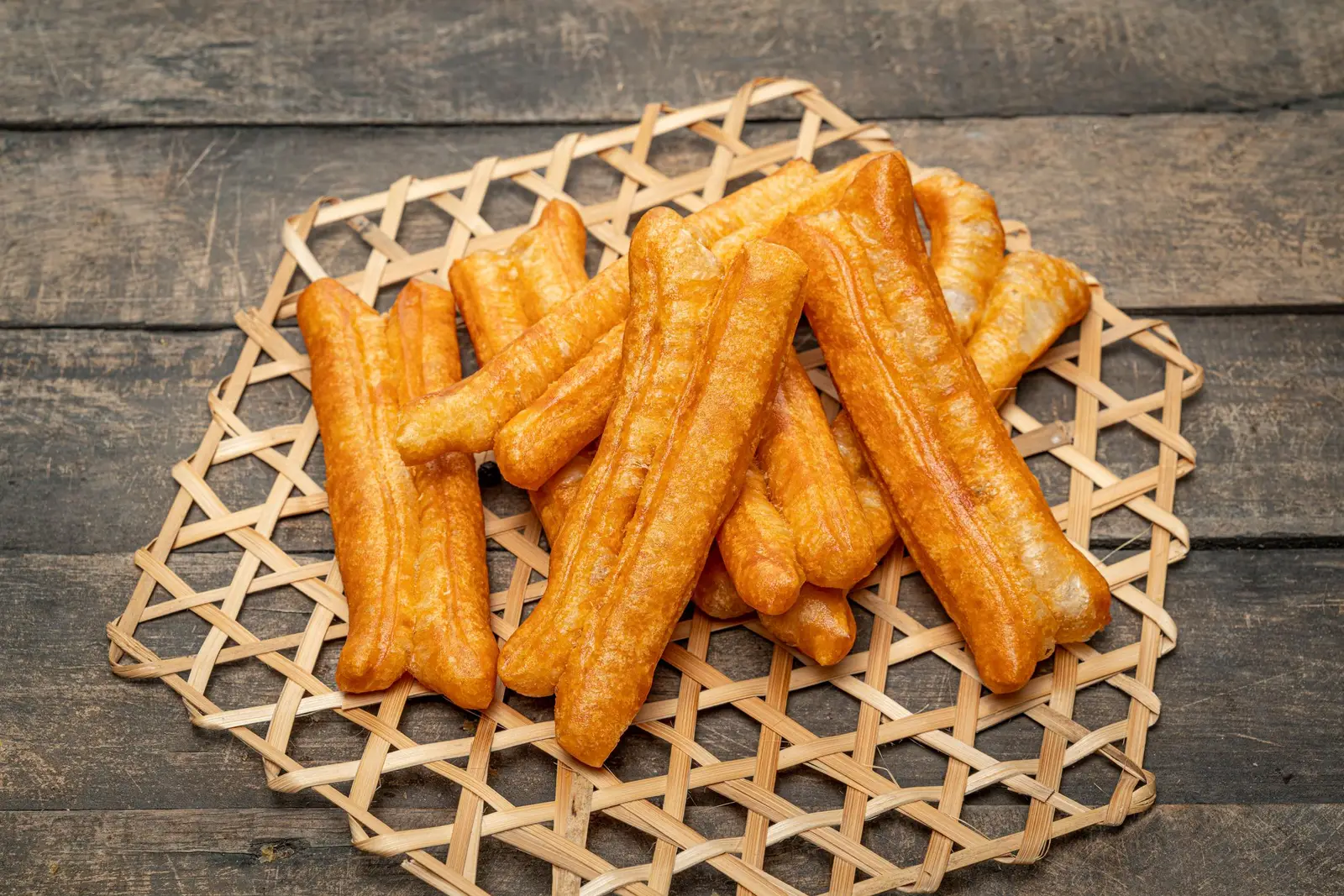 Hình ảnh Quẩy Bắc giòn ( đĩa 2 cái bánh lớn)