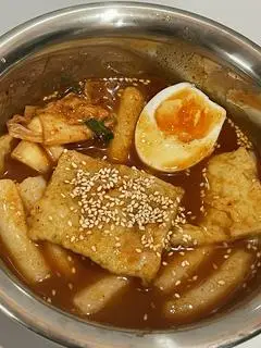 Hình ảnh TOKBOKKI TRUYỀN THỐNG (전통떡볶이)