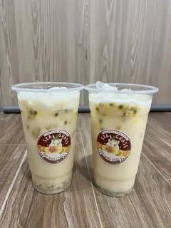 Hình ảnh Chanh leo lắc sữa