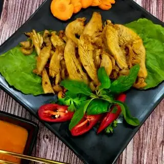 Hình ảnh Gà Quay Ăn thêm(100gram) 